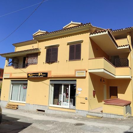 Villa Monolocale Wenge' Siniscola Esterno foto