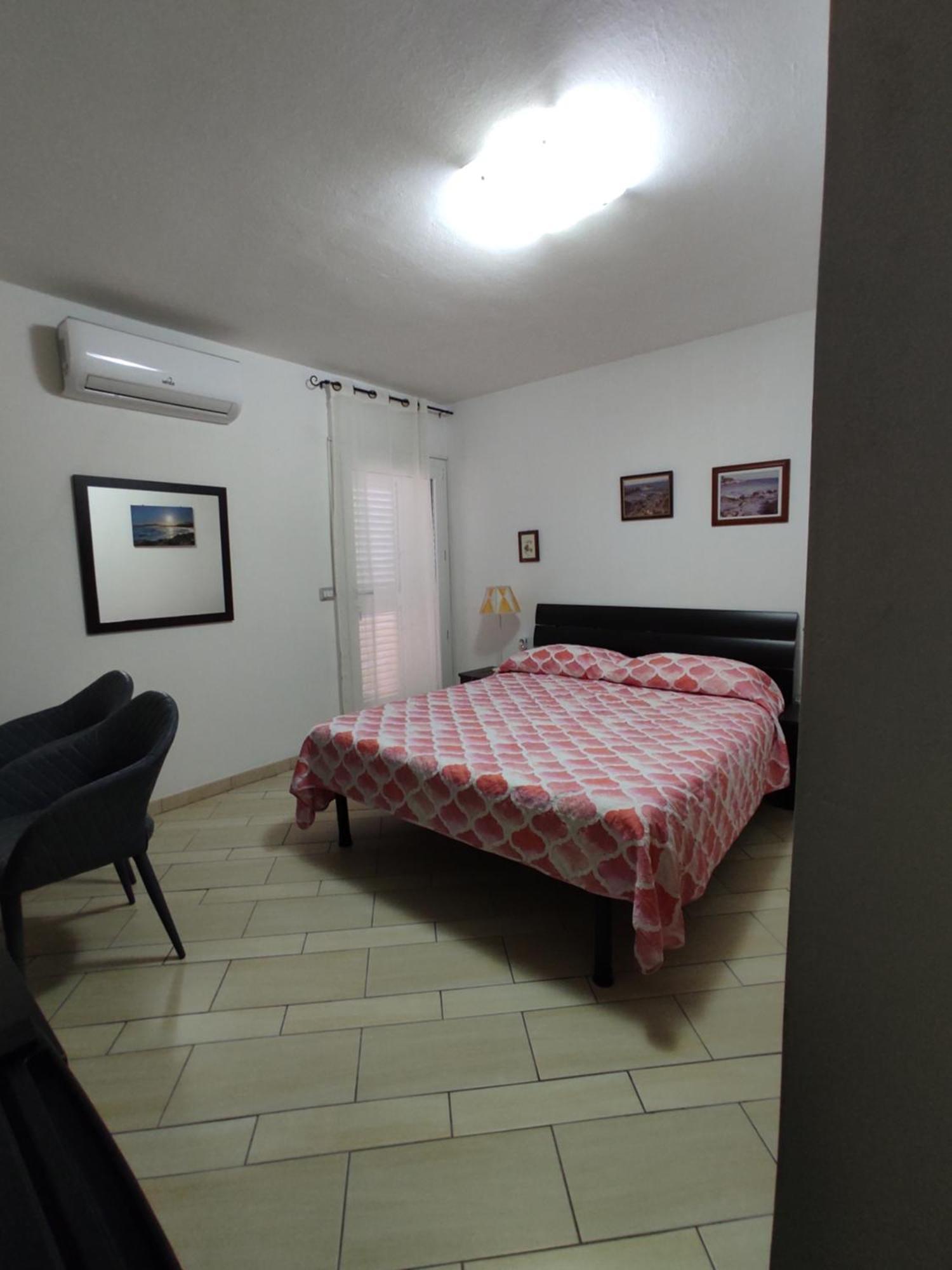 Villa Monolocale Wenge' Siniscola Esterno foto